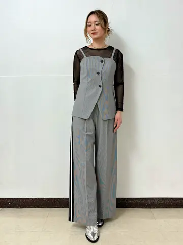 GRACE CONTINENTAL The Banquet Kogane. コーディネート画像