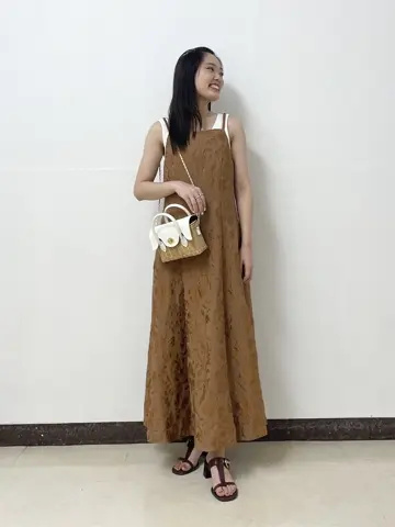 GRACE CONTINENTAL The Banquet nao コーディネート画像