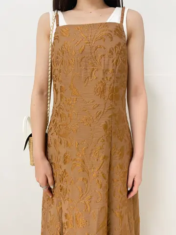 GRACE CONTINENTAL The Banquet nao コーディネート画像