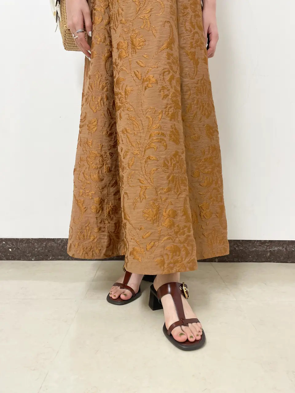 GRACE CONTINENTAL The Banquet nao コーディネート画像