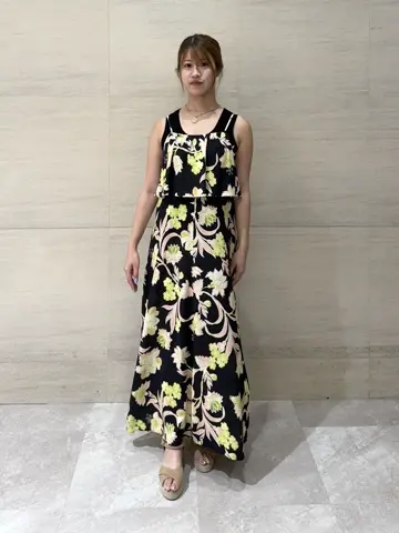 GRACE CONTINENTAL The Banquet 近藤　紫織 コーディネート画像