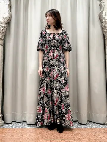 GRACE CONTINENTAL The Banquet eri コーディネート画像