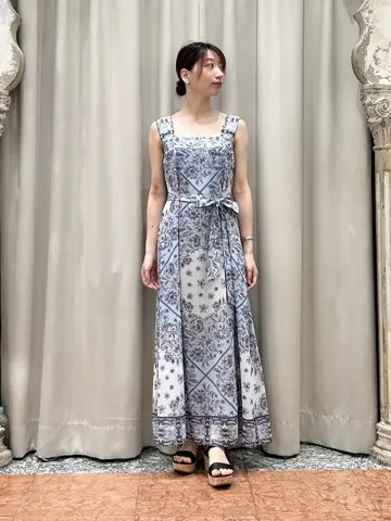 GRACE CONTINENTAL The Banquet eri コーディネート画像