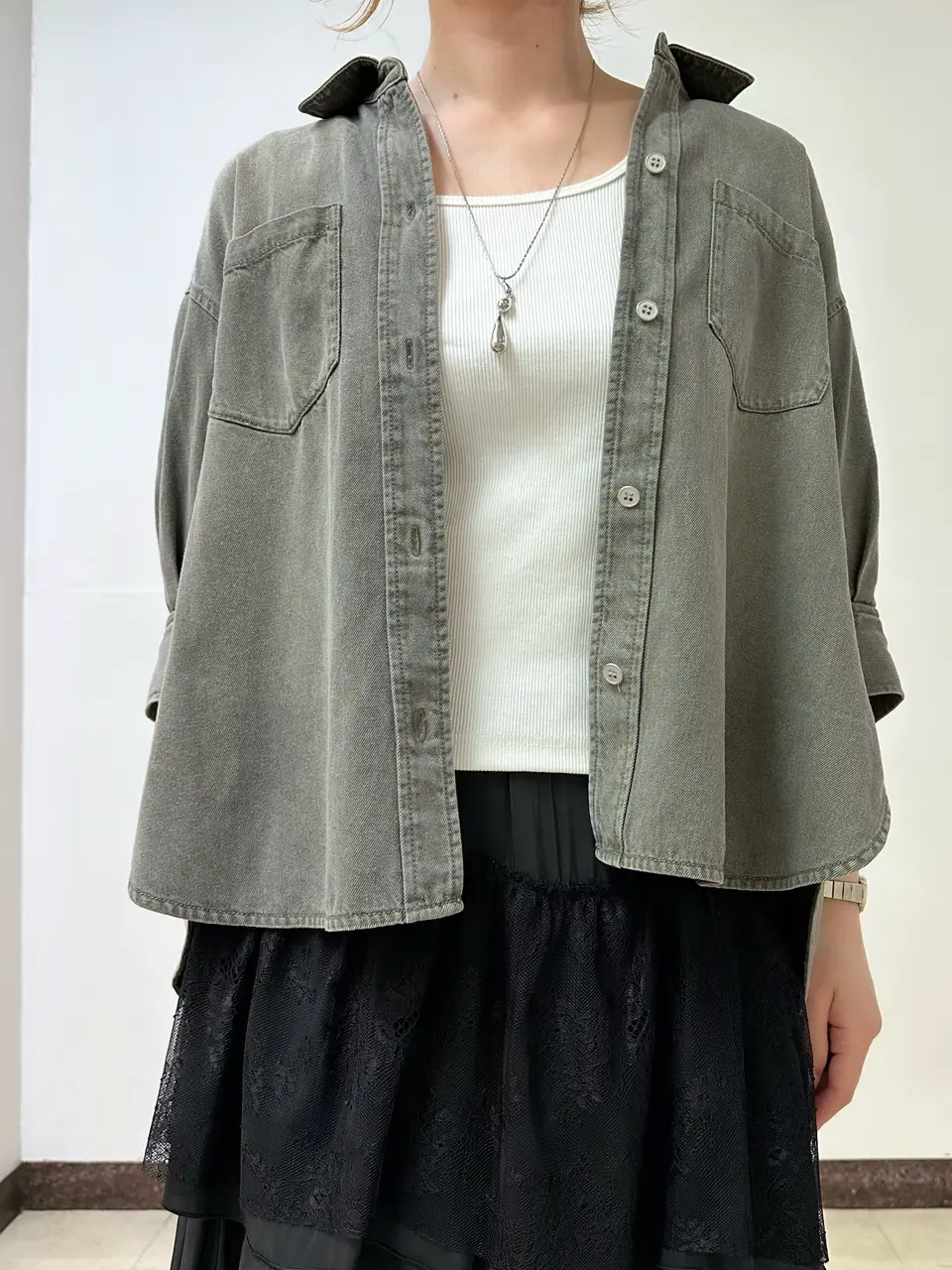 GRACE CONTINENTAL The Banquet Kogane. コーディネート画像