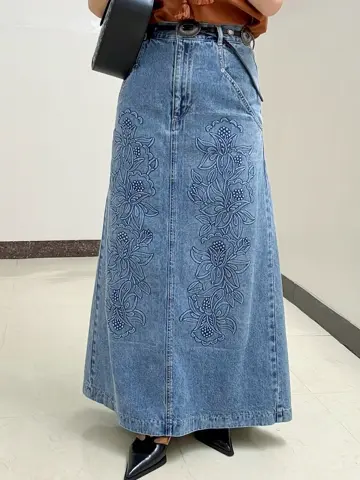 GRACE CONTINENTAL The Banquet A.FUKUDA コーディネート画像