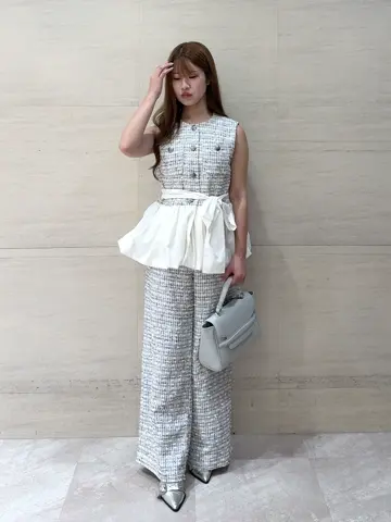 GRACE CONTINENTAL The Banquet 近藤　紫織 コーディネート画像