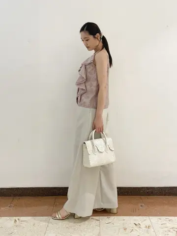 GRACE CONTINENTAL The Banquet nao コーディネート画像