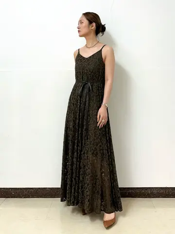 GRACE CONTINENTAL The Banquet Kogane. コーディネート画像