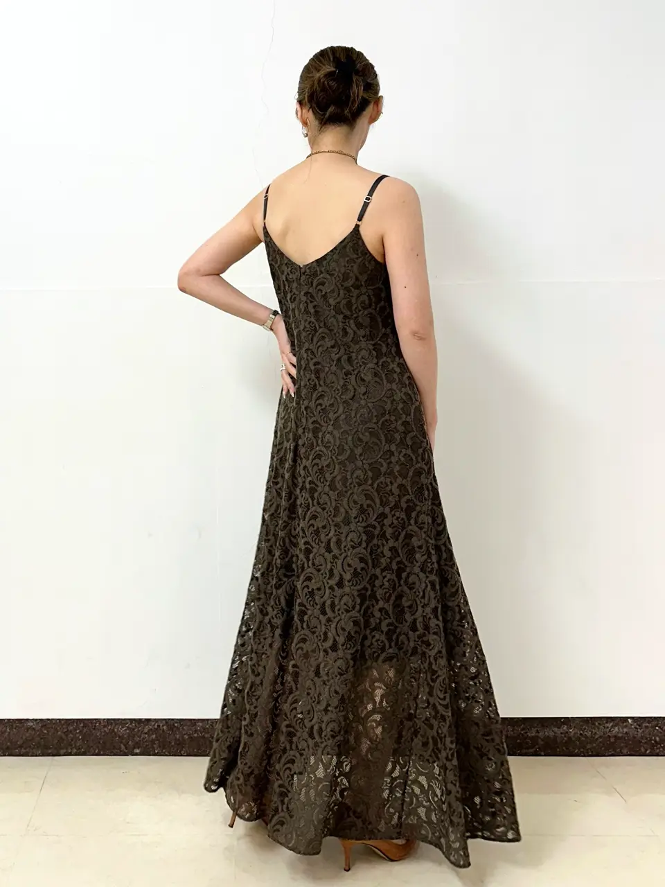 GRACE CONTINENTAL The Banquet Kogane. コーディネート画像