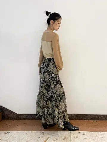 GRACE CONTINENTAL The Banquet nao コーディネート画像