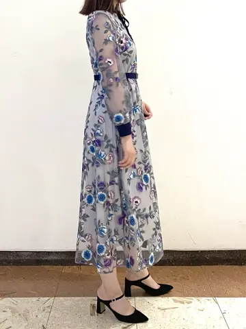 GRACE CONTINENTAL The Banquet mikiho コーディネート画像