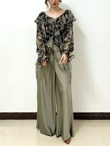 GRACE CONTINENTAL The Banquet Kogane. コーディネート画像