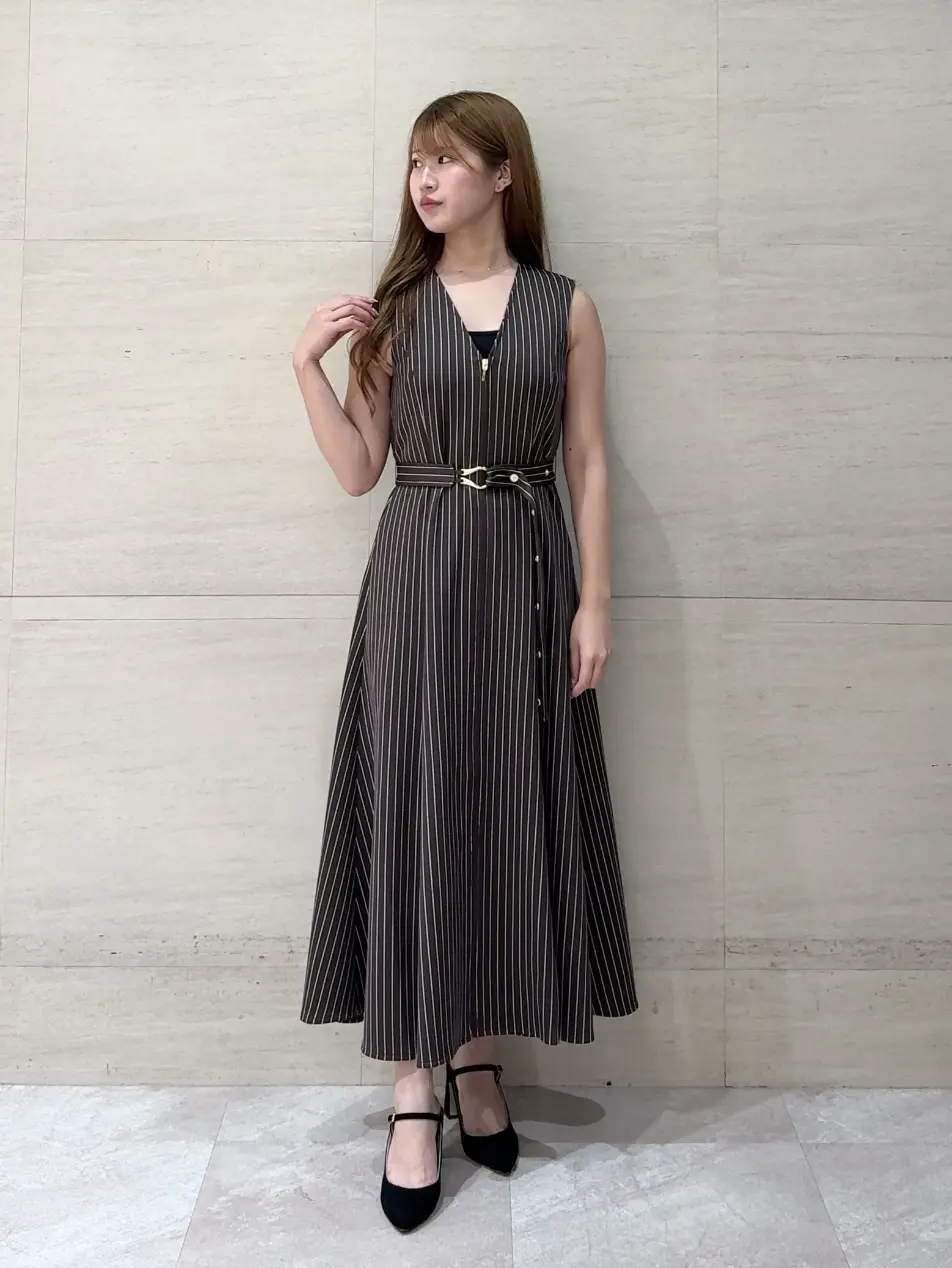 GRACE CONTINENTAL The Banquet 近藤　紫織 コーディネート画像