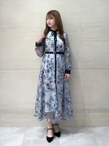 GRACE CONTINENTAL The Banquet 近藤　紫織 コーディネート画像