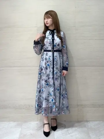 GRACE CONTINENTAL The Banquet 近藤　紫織 コーディネート画像