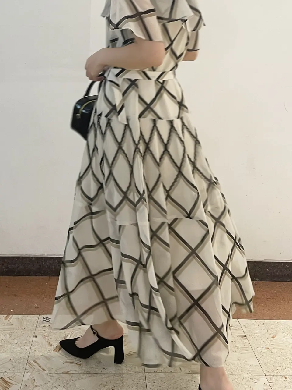 GRACE CONTINENTAL The Banquet nao コーディネート画像