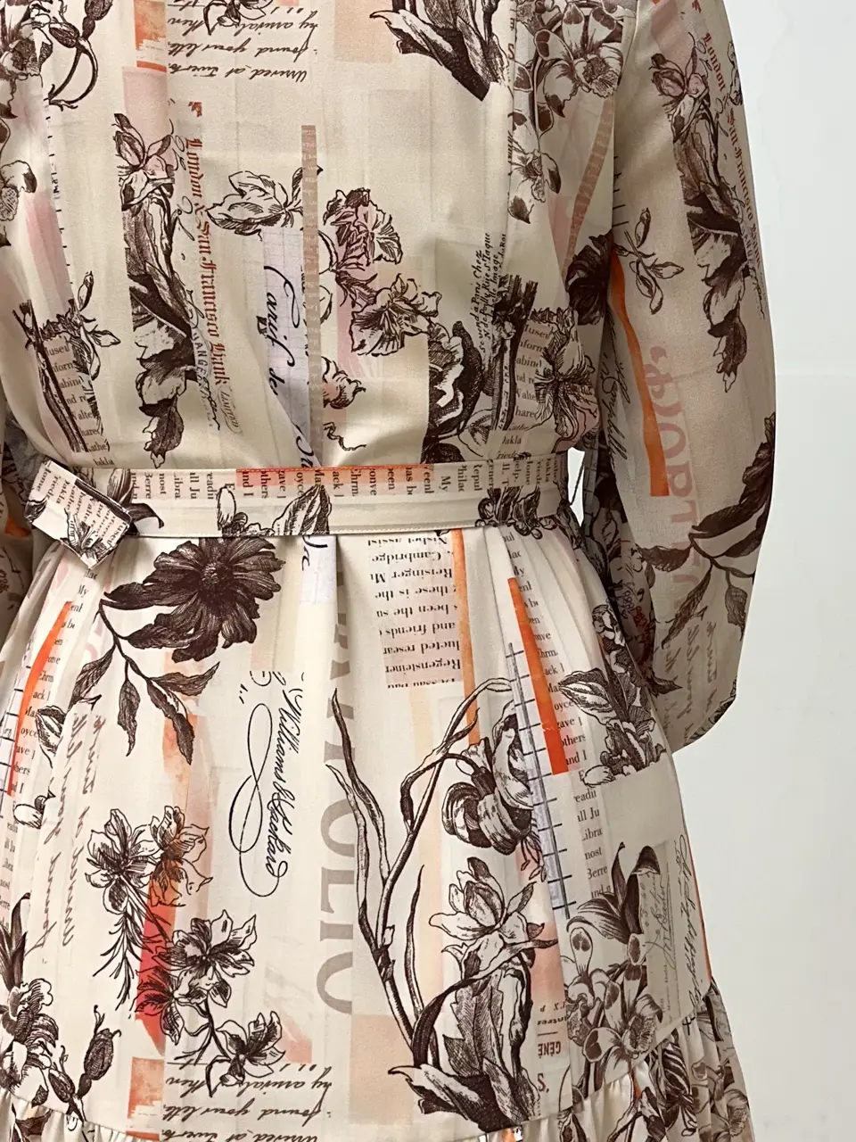 GRACE CONTINENTAL The Banquet Kogane. コーディネート画像