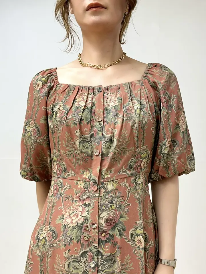 GRACE CONTINENTAL The Banquet Kogane. コーディネート画像