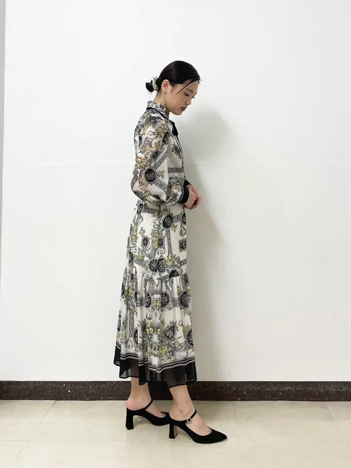 GRACE CONTINENTAL The Banquet nao コーディネート画像