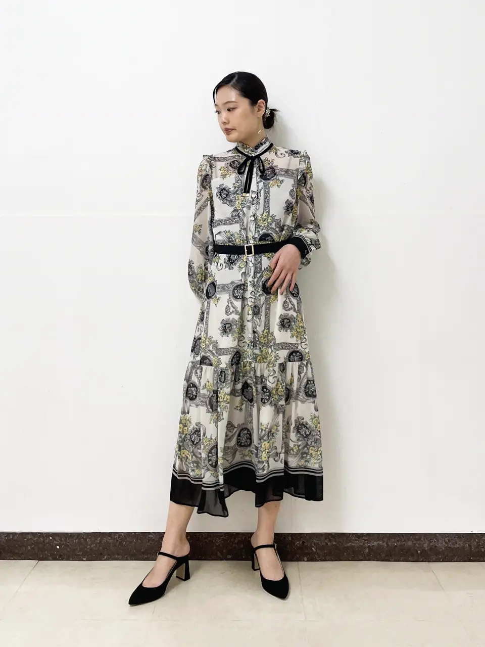 GRACE CONTINENTAL The Banquet nao コーディネート画像