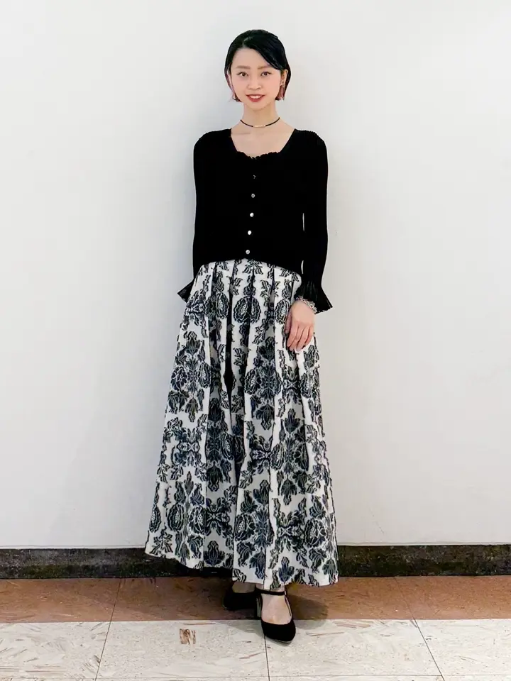 GRACE CONTINENTAL The Banquet yuri コーディネート画像