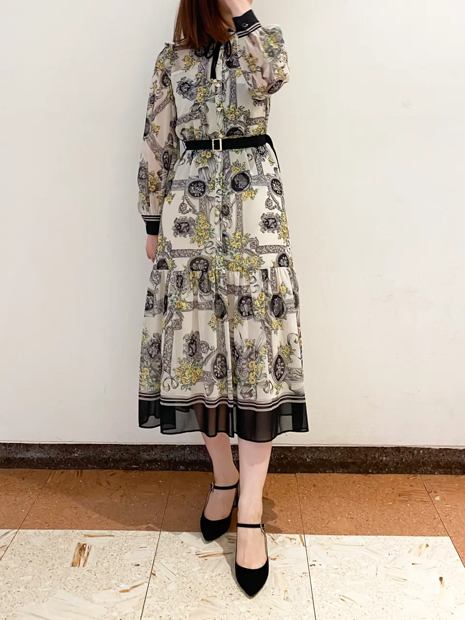 GRACE CONTINENTAL The Banquet mikiho コーディネート画像