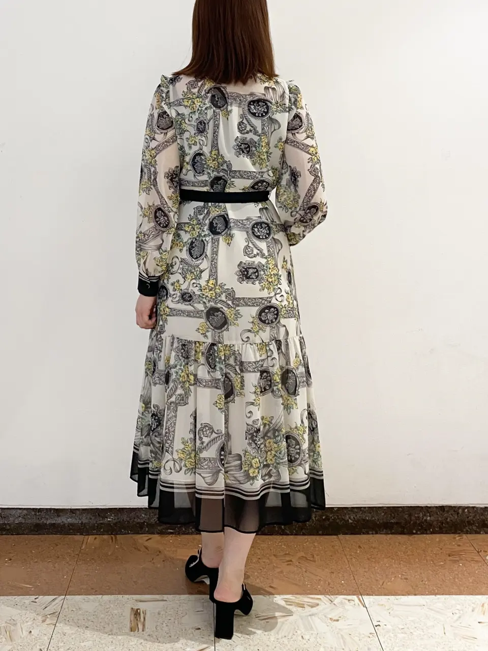 GRACE CONTINENTAL The Banquet mikiho コーディネート画像