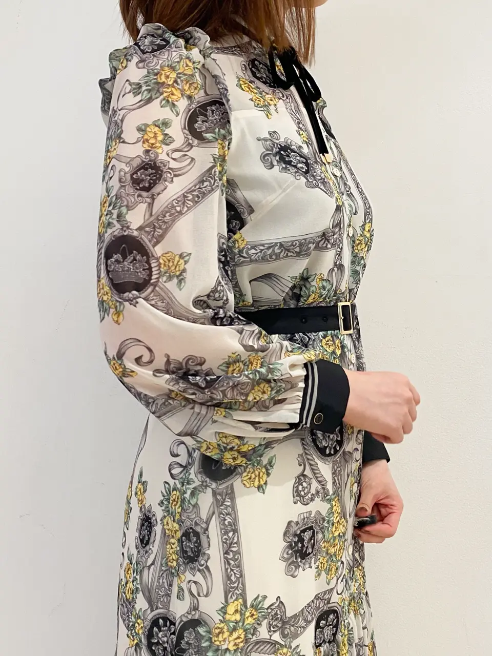 GRACE CONTINENTAL The Banquet mikiho コーディネート画像