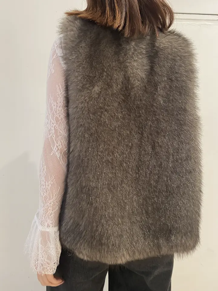 GRACE CONTINENTAL The Banquet mikiho コーディネート画像