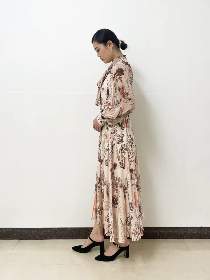 GRACE CONTINENTAL The Banquet nao コーディネート画像