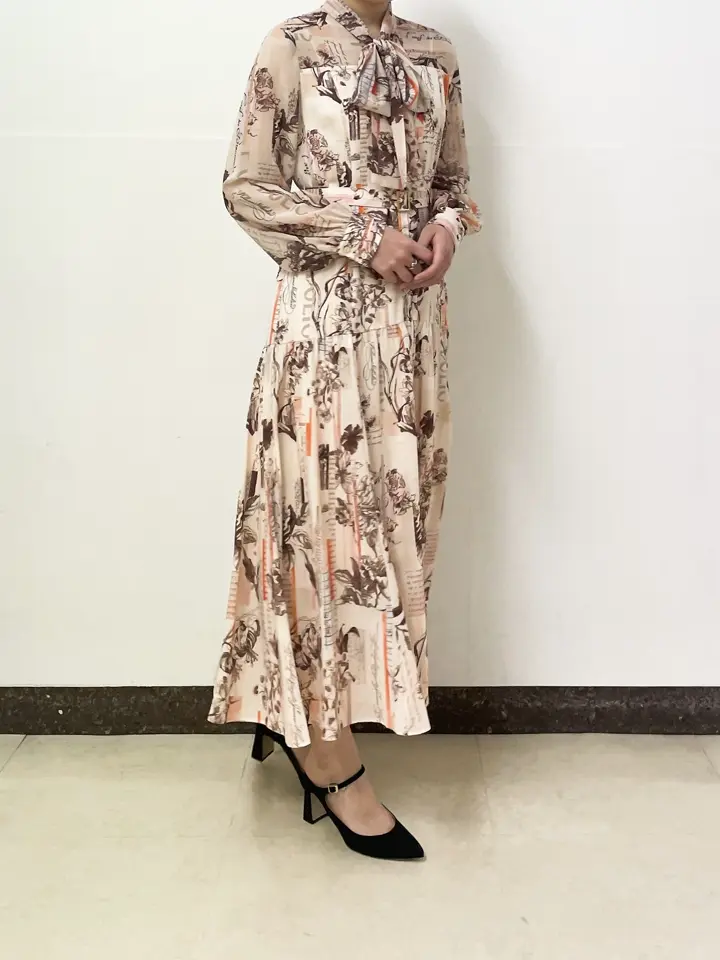 GRACE CONTINENTAL The Banquet nao コーディネート画像