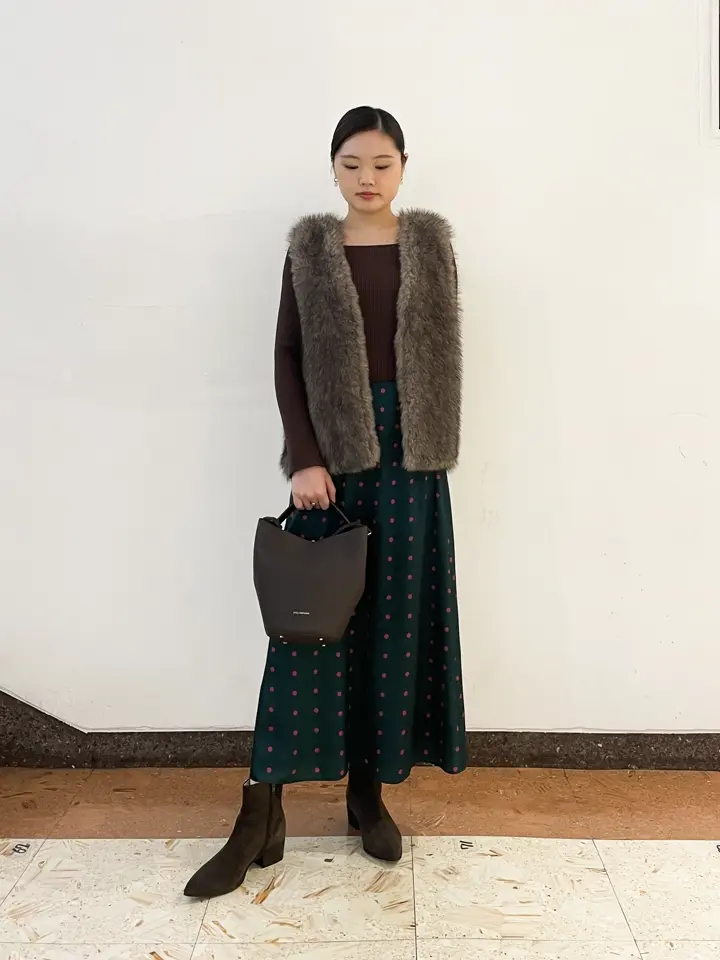 GRACE CONTINENTAL The Banquet nao コーディネート画像