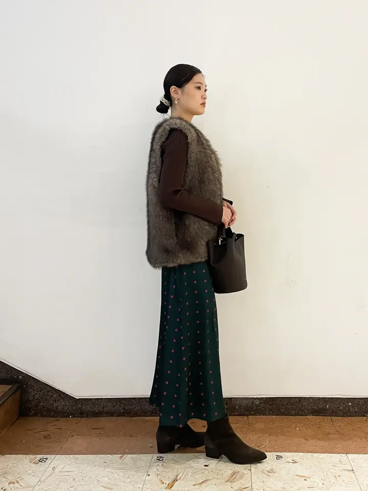 GRACE CONTINENTAL The Banquet nao コーディネート画像