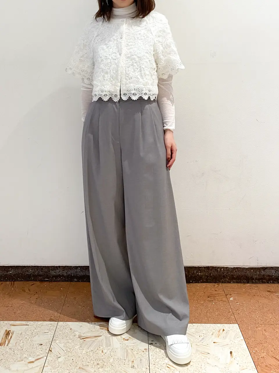 GRACE CONTINENTAL The Banquet mikiho コーディネート画像