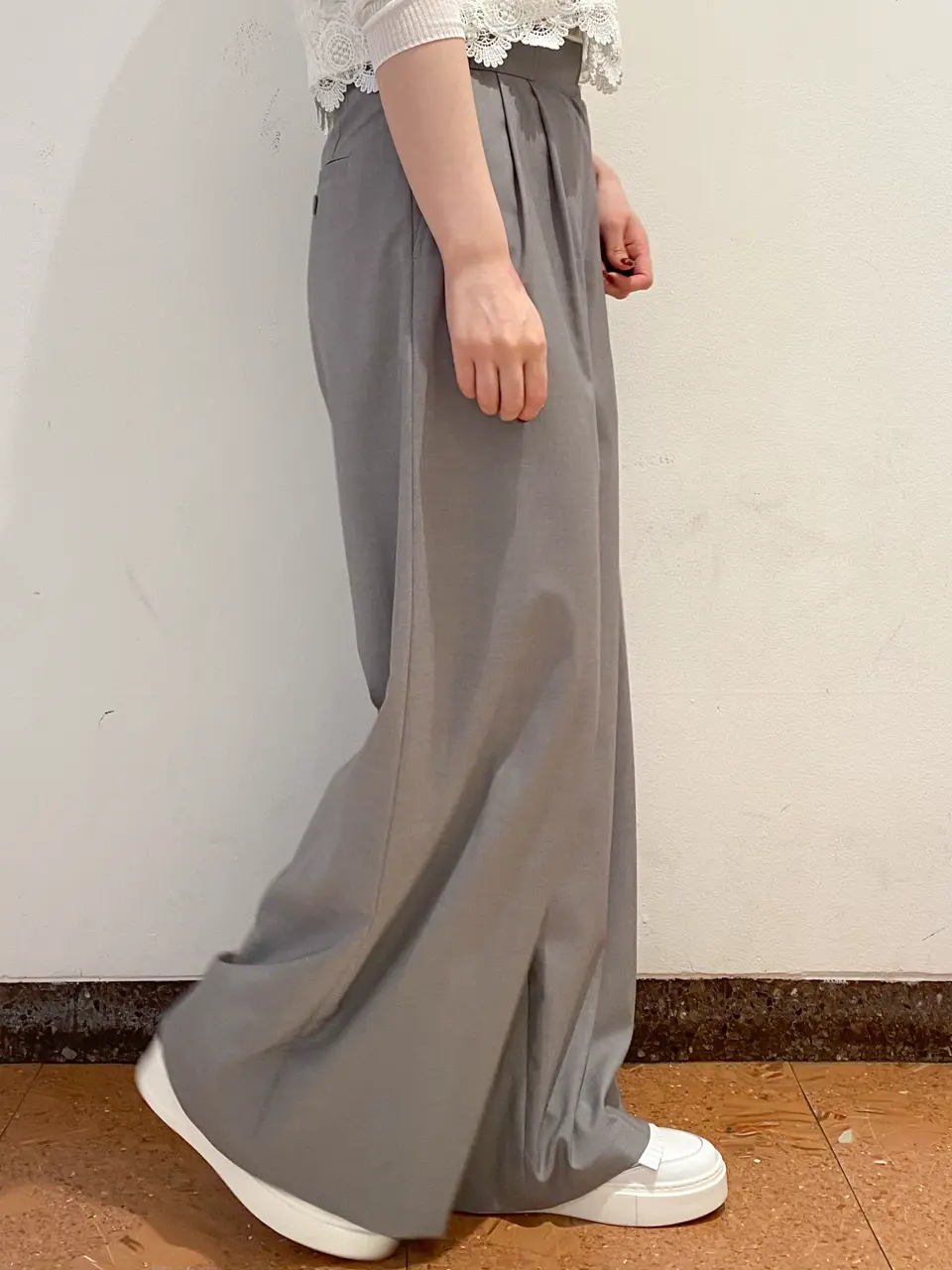 GRACE CONTINENTAL The Banquet mikiho コーディネート画像