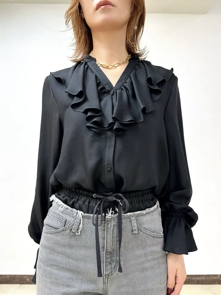 GRACE CONTINENTAL The Banquet Kogane. コーディネート画像