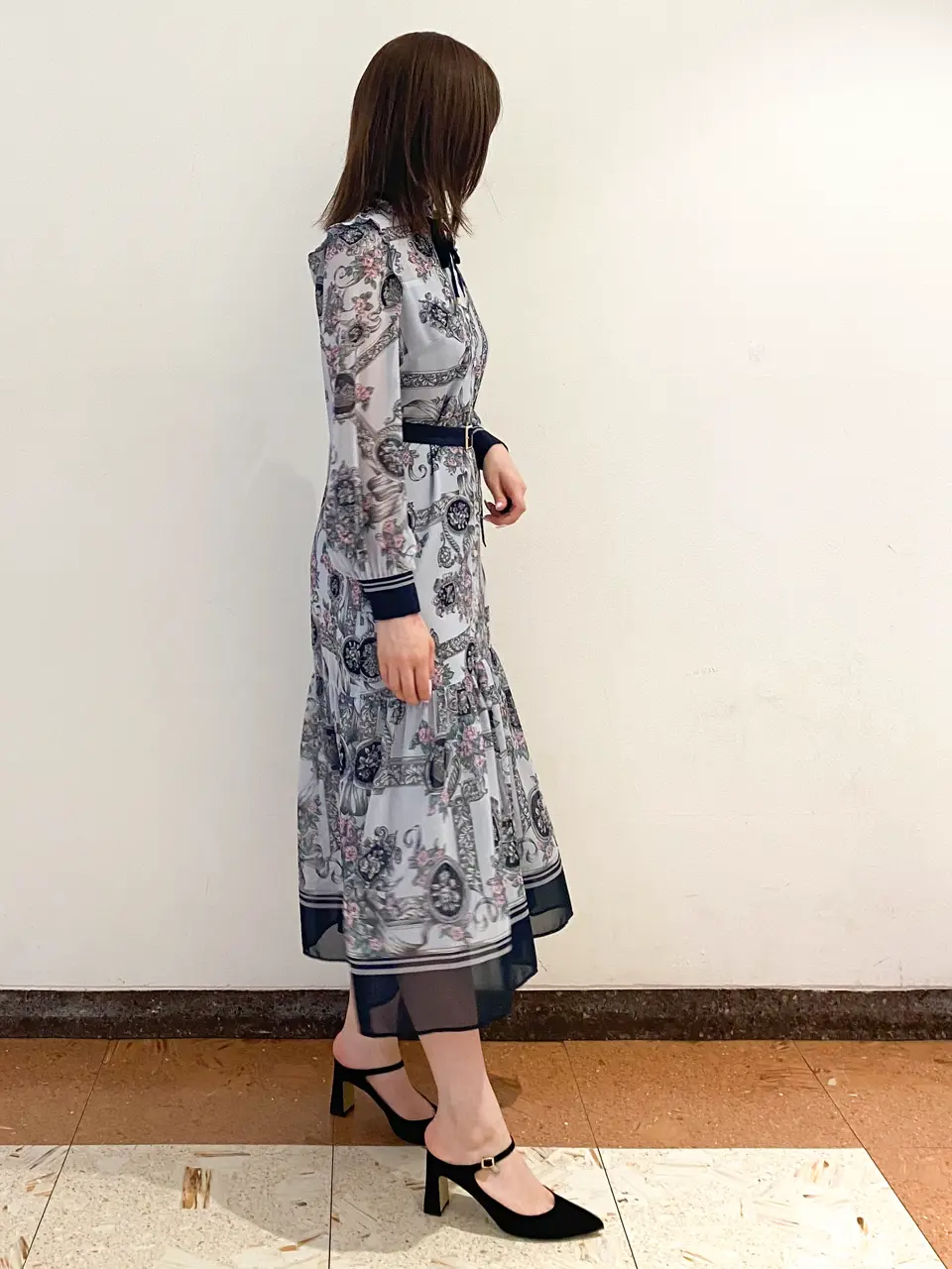 GRACE CONTINENTAL The Banquet mikiho コーディネート画像