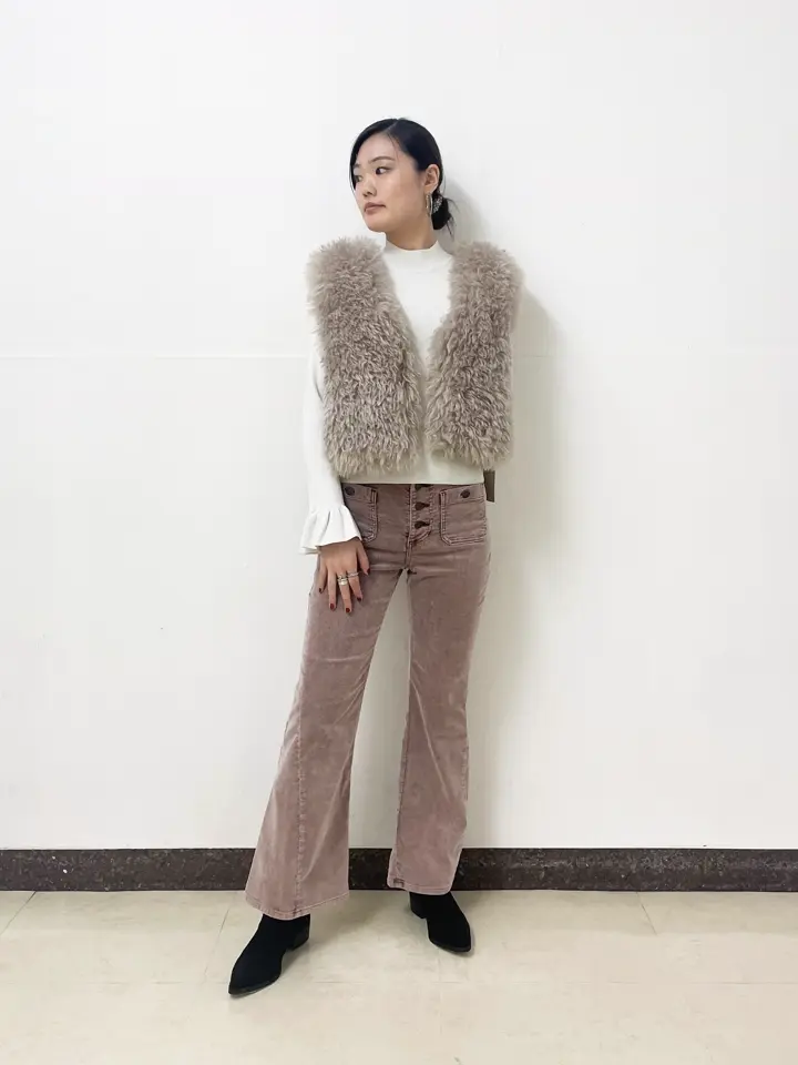 GRACE CONTINENTAL The Banquet nao コーディネート画像