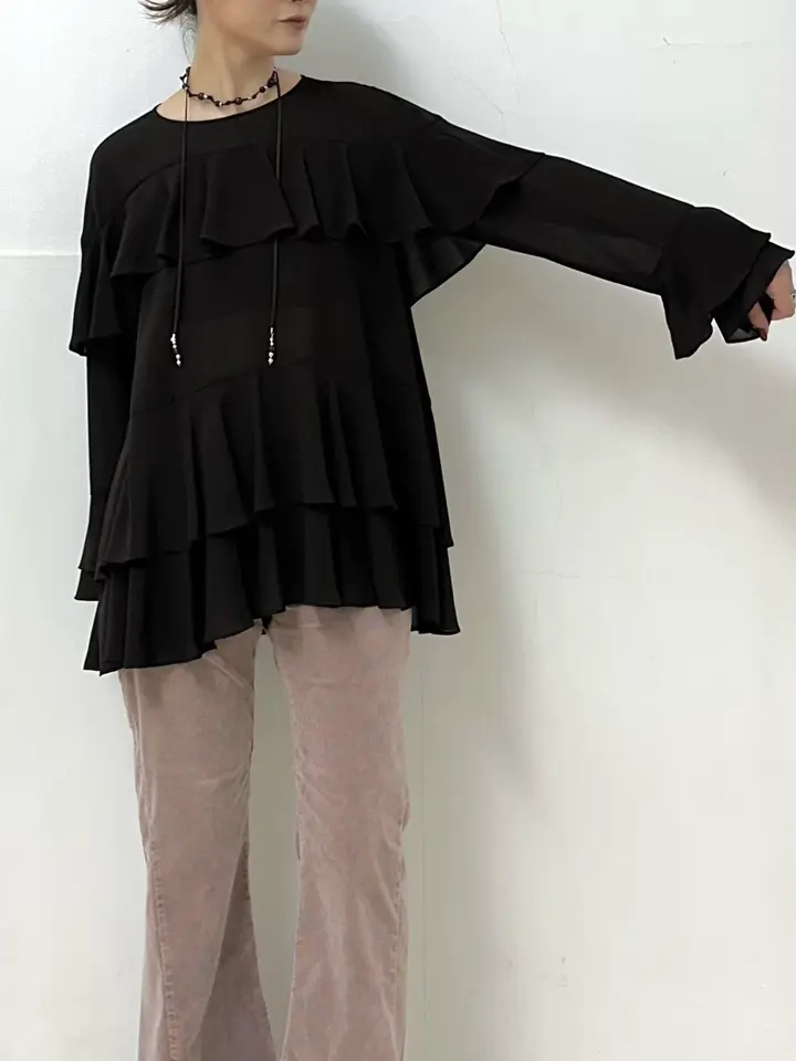 GRACE CONTINENTAL The Banquet Kogane. コーディネート画像