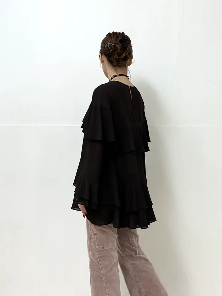 GRACE CONTINENTAL The Banquet Kogane. コーディネート画像