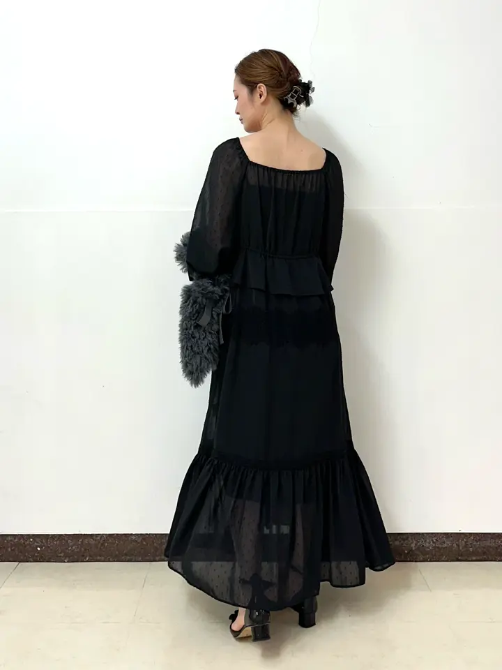 GRACE CONTINENTAL The Banquet Kogane. コーディネート画像