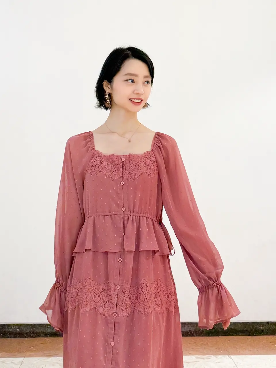 GRACE CONTINENTAL The Banquet yuri コーディネート画像