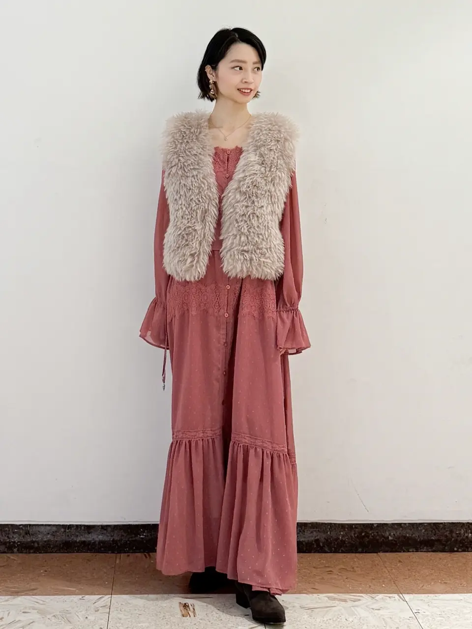 GRACE CONTINENTAL The Banquet yuri コーディネート画像