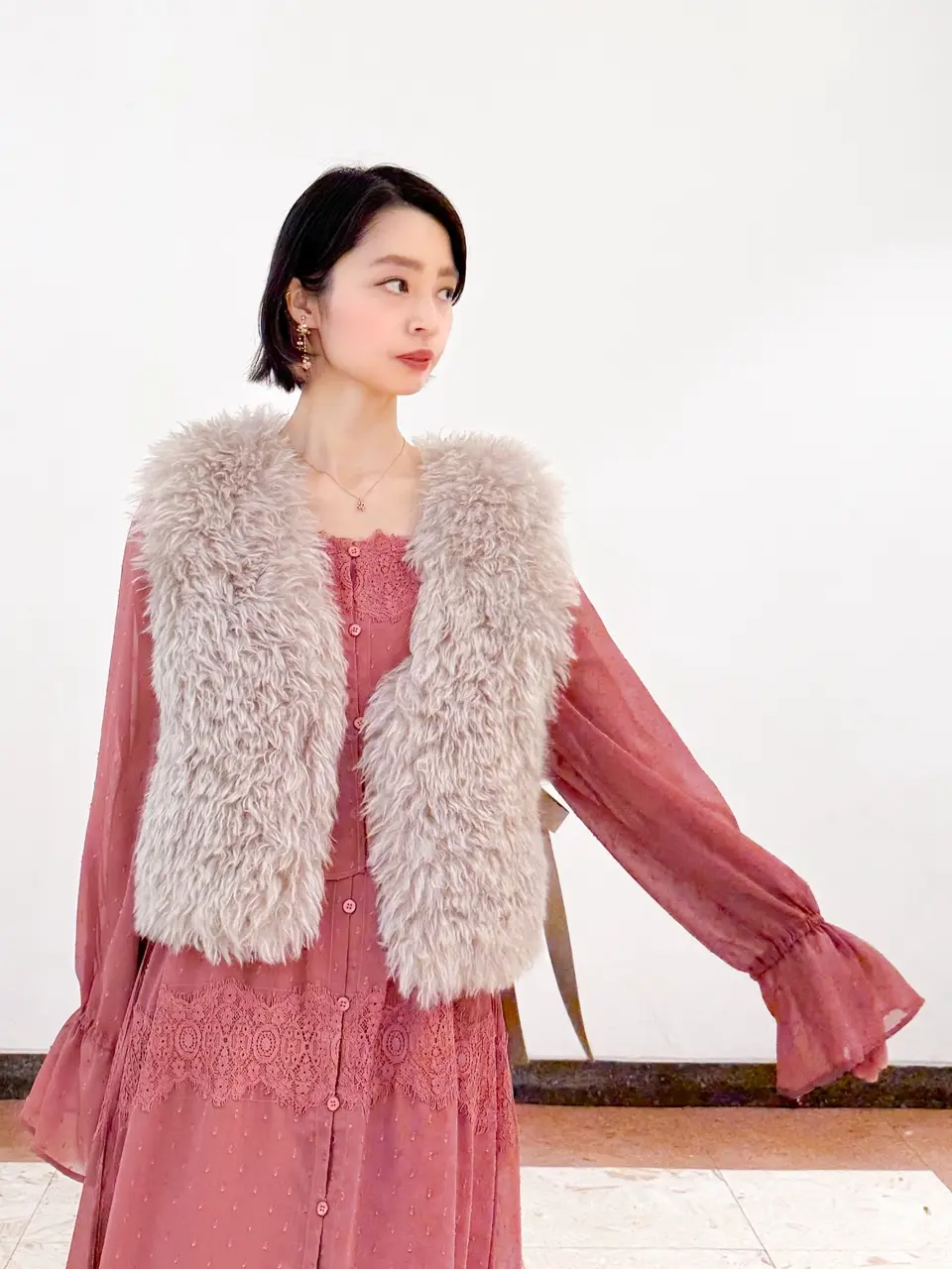 GRACE CONTINENTAL The Banquet yuri コーディネート画像