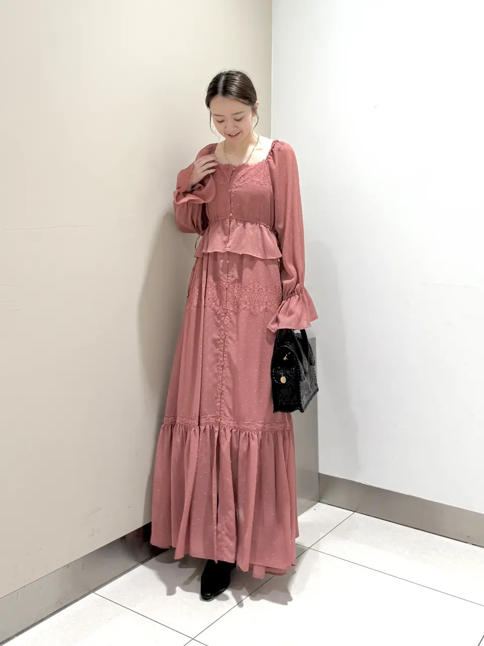 GRACE CONTINENTAL The Banquet Suzuka コーディネート画像