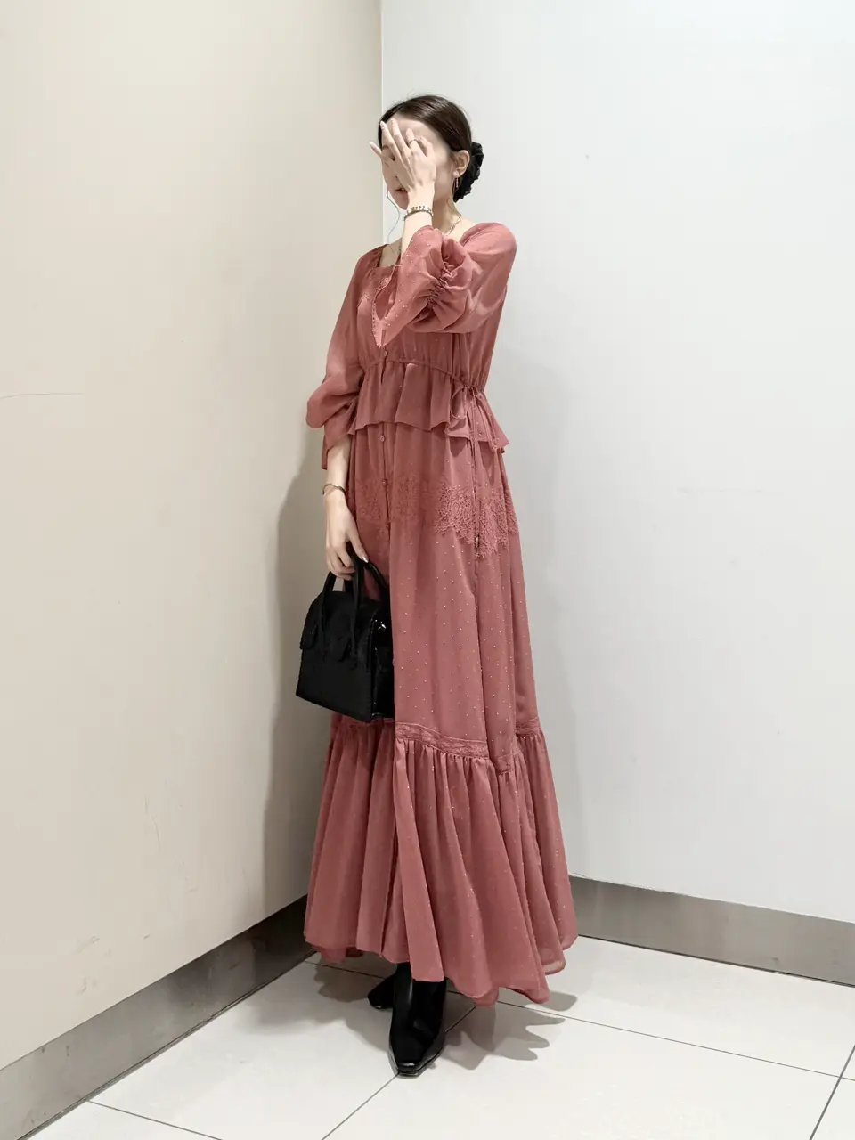 GRACE CONTINENTAL The Banquet Suzuka コーディネート画像