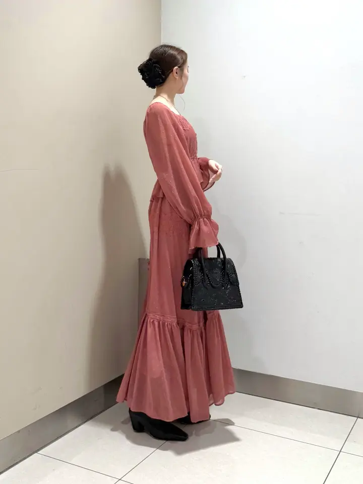 GRACE CONTINENTAL The Banquet Suzuka コーディネート画像