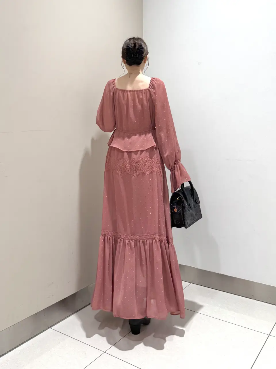 GRACE CONTINENTAL The Banquet Suzuka コーディネート画像