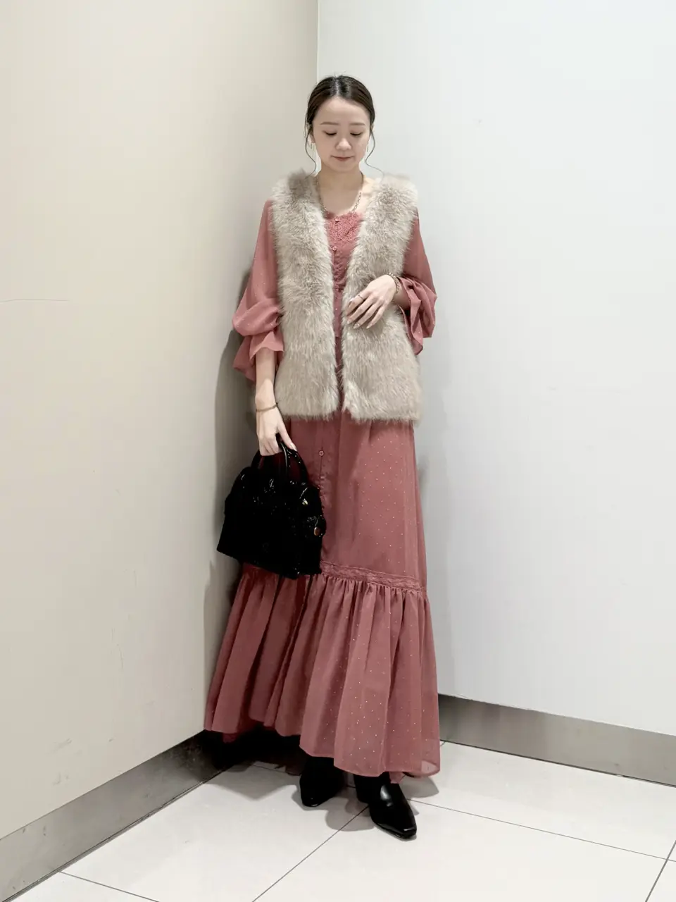 GRACE CONTINENTAL The Banquet Suzuka コーディネート画像