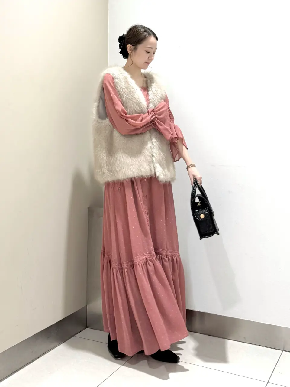 GRACE CONTINENTAL The Banquet Suzuka コーディネート画像